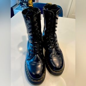 Dr. Martens Jadon Hi Boot Smooth Leather Platforms
